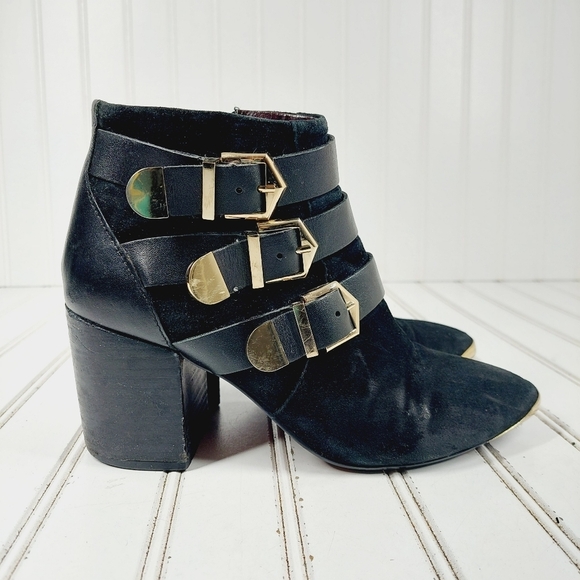 Report Signature Fairfield Black Suede Buckled Ankle Boots K446 - Picture 5 of 13